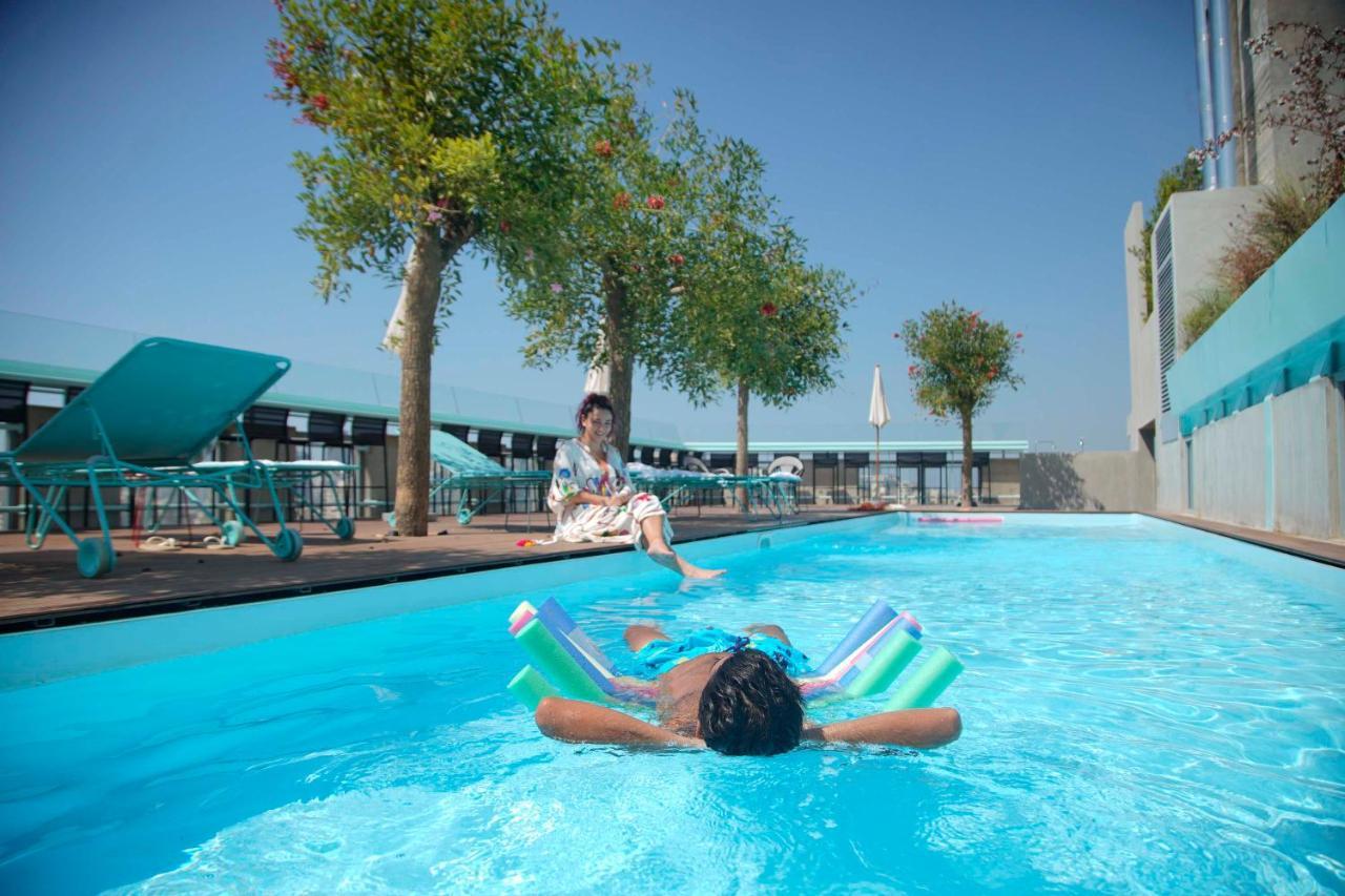 Bossa Nova Beirut Hotel Buitenkant foto