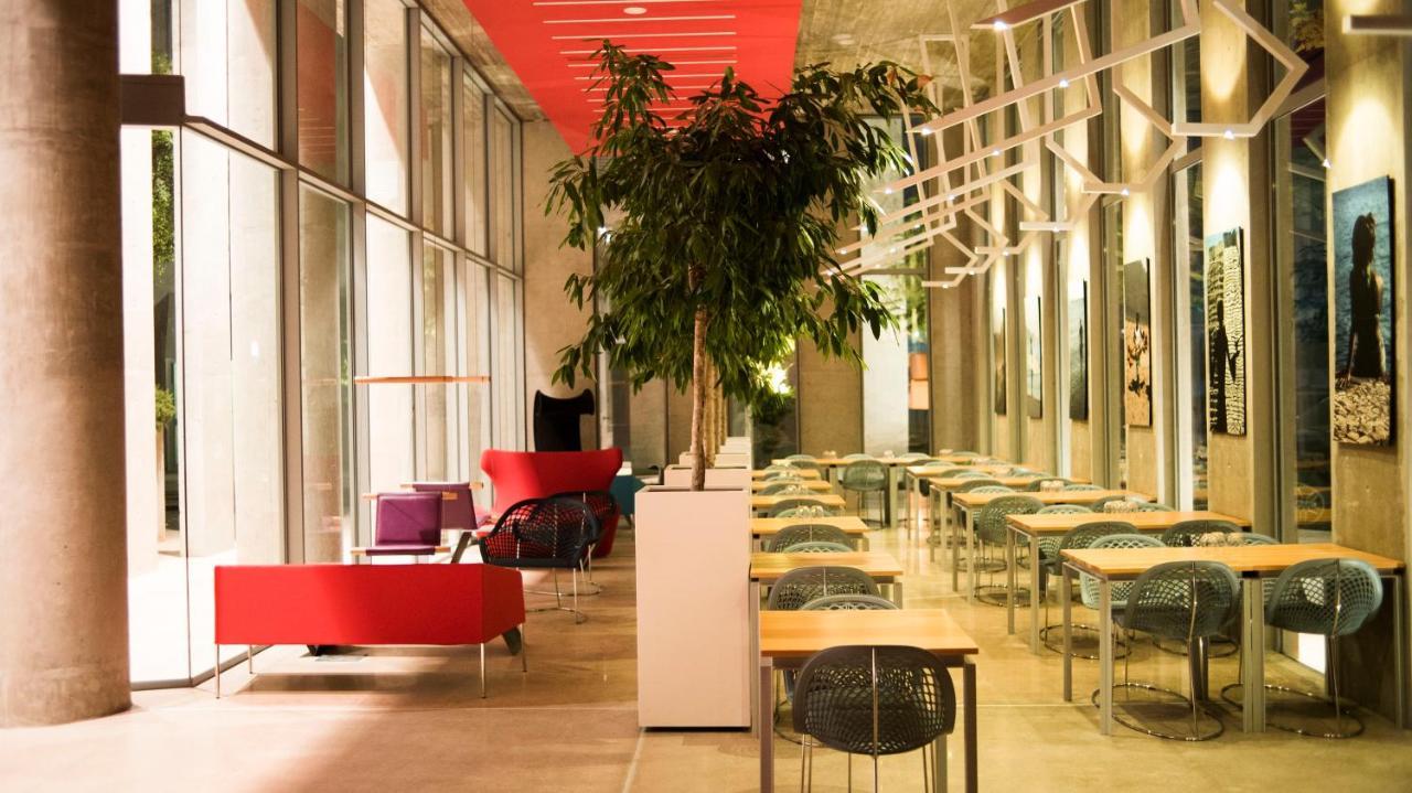 Bossa Nova Beirut Hotel Buitenkant foto