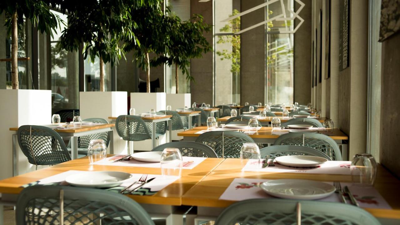 Bossa Nova Beirut Hotel Buitenkant foto