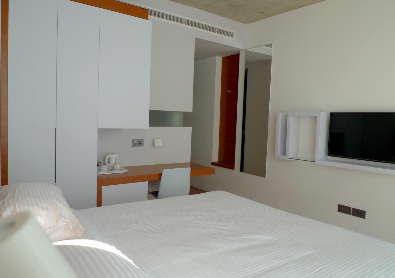Bossa Nova Beirut Hotel Buitenkant foto