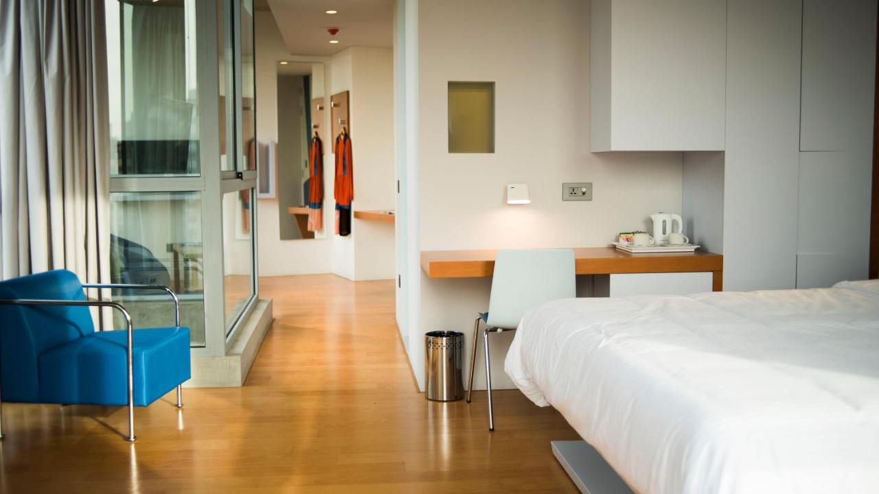 Bossa Nova Beirut Hotel Buitenkant foto